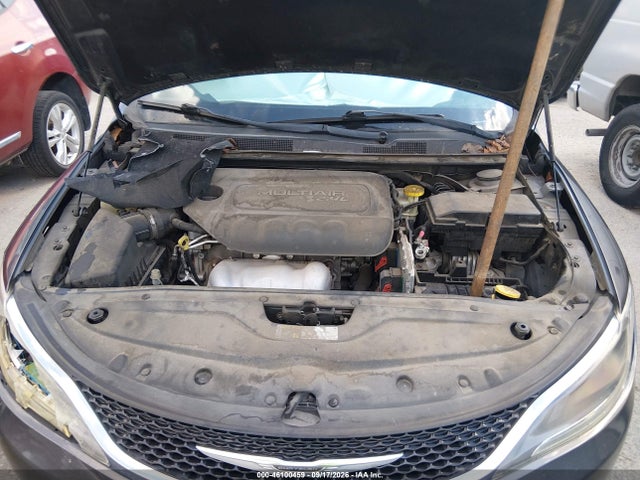 2015 Chrysler 200 Limited მანქანა იყიდება აუქციონზე, vin: 1C3CCCAB4FN669684, აუქციონის ნომერი: 46100459
