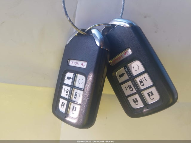 46100510 :رقم المزاد ، 5FNRL6H7XKB127233 vin ، 2019 Honda Odyssey Ex-l مزاد بيع