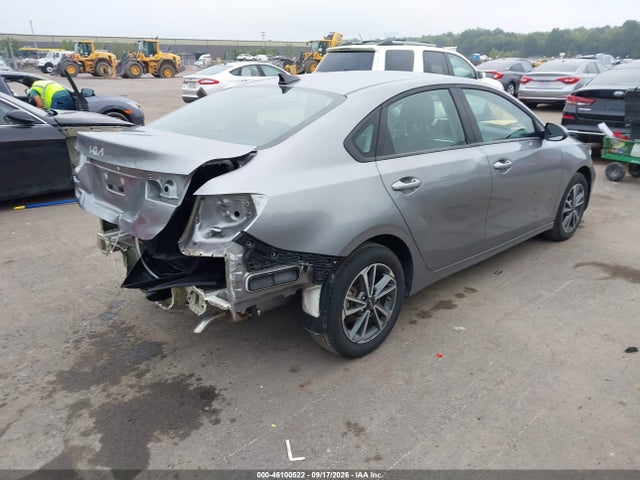2024 Kia Forte Lxs მანქანა იყიდება აუქციონზე, vin: 3KPF24AD6RE816325, აუქციონის ნომერი: 46100522