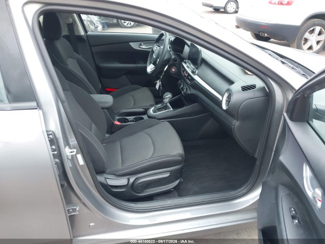 2024 Kia Forte Lxs მანქანა იყიდება აუქციონზე, vin: 3KPF24AD6RE816325, აუქციონის ნომერი: 46100522