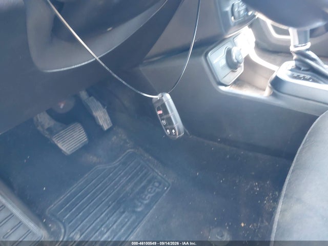 Продажа на аукционе авто 2018 Jeep Renegade Latitude 4x4, vin: ZACCJBBB1JPG87036, номер лота: 46100549