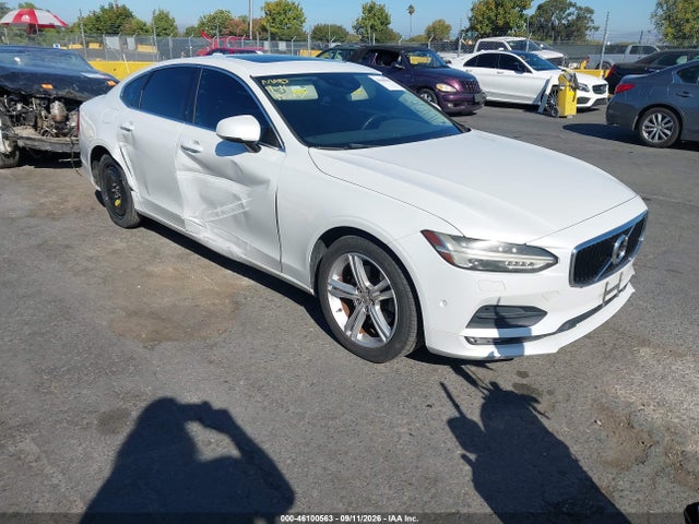 Volvo S90 T5 Momentum 2017 YV1102AK7H1009438 main image