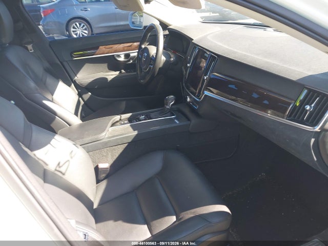 Volvo S90 T5 Momentum 2017 YV1102AK7H1009438 Image 5