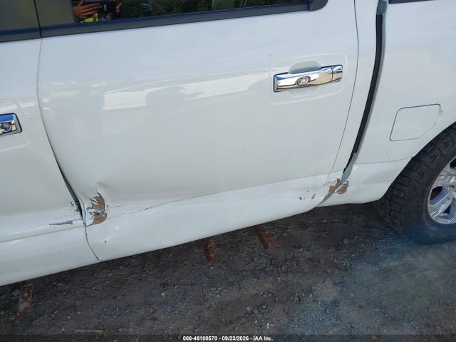 46100570 :رقم المزاد ، 1N6AA1E57KN529248 vin ، 2019 Nissan Titan Sv مزاد بيع