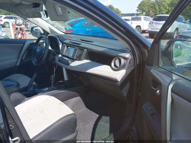 46100588 :رقم المزاد ، 2T3WFREV8HW379130 vin ، 2017 Toyota Rav4 Xle مزاد بيع