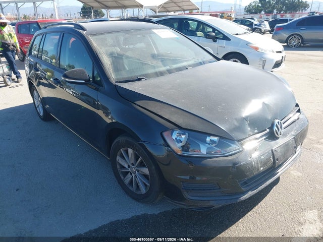 2016 Volkswagen Golf Sportwagen Tsi S 4-door მანქანა იყიდება აუქციონზე, vin: 3VWC17AU9GM517936, აუქციონის ნომერი: 46100597
