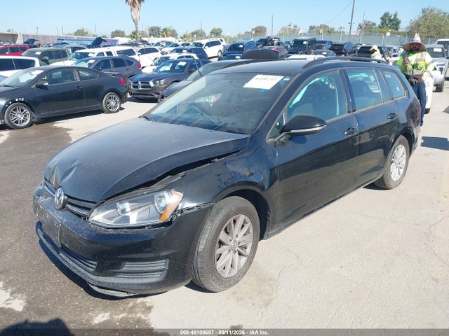 2016 Volkswagen Golf Sportwagen Tsi S 4-door მანქანა იყიდება აუქციონზე, vin: 3VWC17AU9GM517936, აუქციონის ნომერი: 46100597