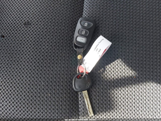2010 Hyundai Elantra Touring Gls მანქანა იყიდება აუქციონზე, vin: KMHDC8AE0AU083856, აუქციონის ნომერი: 46100610