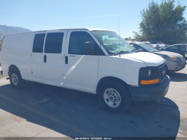GMC Savana 2500 Work Van 2015 1GTW7GCG7F1238809 Image 13