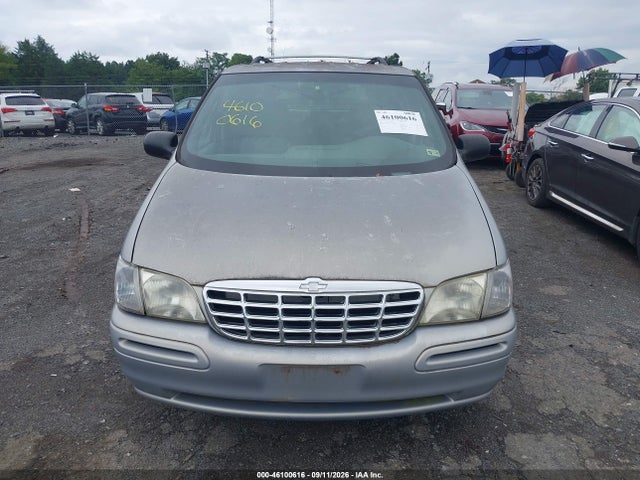 46100616 :رقم المزاد ، 1GNDX13E2YD215868 vin ، 2000 Chevrolet Venture Plus مزاد بيع