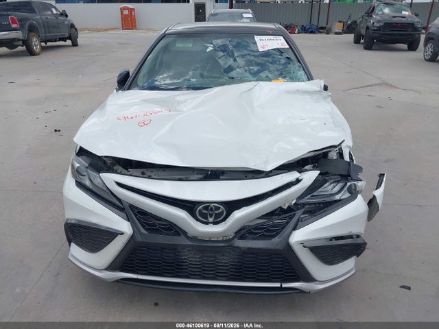 2022 Toyota Camry Xse V6 მანქანა იყიდება აუქციონზე, vin: 4T1KZ1AKXNU070766, აუქციონის ნომერი: 46100619