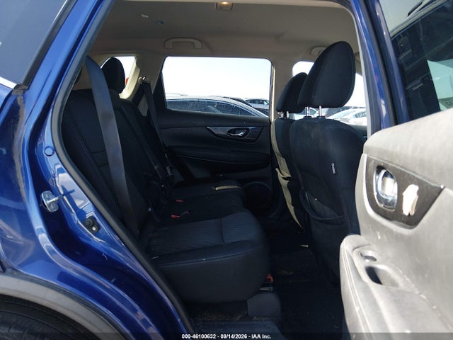 46100632 :رقم المزاد ، KNMAT2MT5HP565648 vin ، 2017 Nissan Rogue Sv مزاد بيع