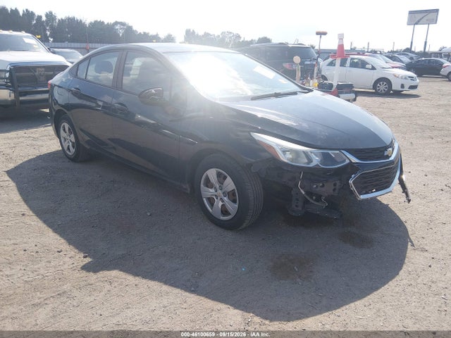 46100659 :رقم المزاد ، 1G1BC5SM9J7155077 vin ، 2018 Chevrolet Cruze Ls Auto مزاد بيع