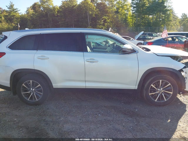 2019 Toyota Highlander Xle მანქანა იყიდება აუქციონზე, vin: 5TDJZRFH5KS706277, აუქციონის ნომერი: 46100669