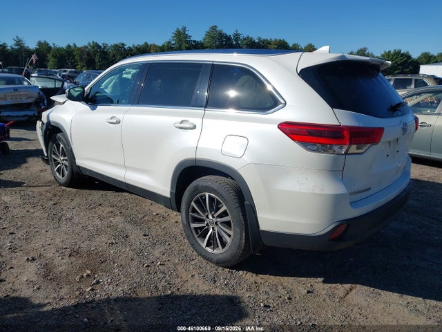2019 Toyota Highlander Xle მანქანა იყიდება აუქციონზე, vin: 5TDJZRFH5KS706277, აუქციონის ნომერი: 46100669