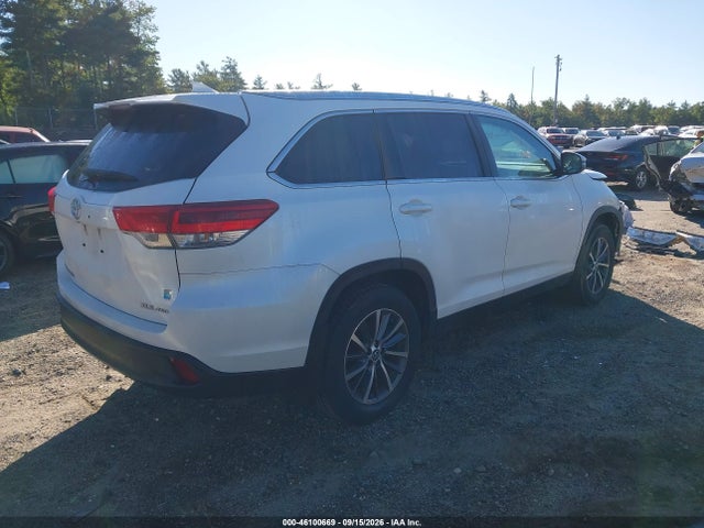 2019 Toyota Highlander Xle მანქანა იყიდება აუქციონზე, vin: 5TDJZRFH5KS706277, აუქციონის ნომერი: 46100669