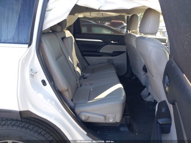 2019 Toyota Highlander Xle მანქანა იყიდება აუქციონზე, vin: 5TDJZRFH5KS706277, აუქციონის ნომერი: 46100669