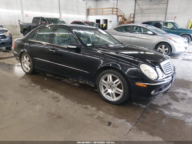 46100671 :رقم المزاد ، WDBUF70J25A644746 vin ، 2005 Mercedes-benz E 500 مزاد بيع
