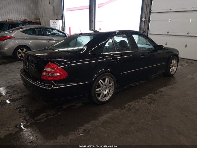 46100671 :رقم المزاد ، WDBUF70J25A644746 vin ، 2005 Mercedes-benz E 500 مزاد بيع