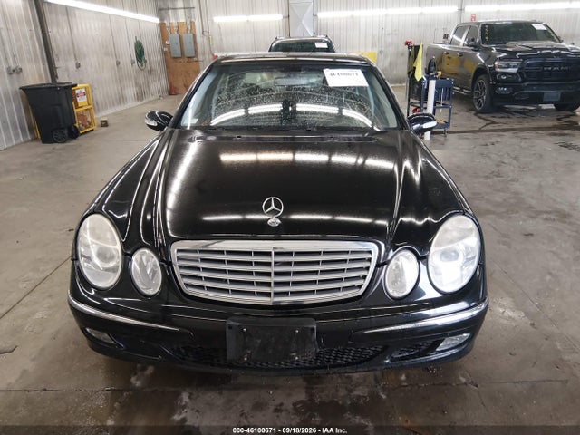 46100671 :رقم المزاد ، WDBUF70J25A644746 vin ، 2005 Mercedes-benz E 500 مزاد بيع