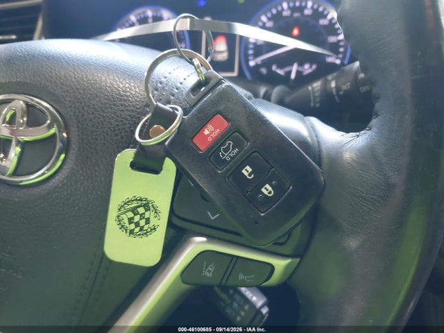 46100685 :رقم المزاد ، 5TDJZRFH0KS571645 vin ، 2019 Toyota Highlander Xle مزاد بيع