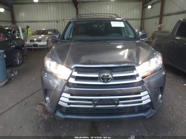 46100685 :رقم المزاد ، 5TDJZRFH0KS571645 vin ، 2019 Toyota Highlander Xle مزاد بيع