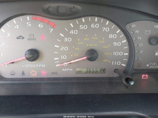 46100703 :رقم المزاد ، 5TDZT34A34S212557 vin ، 2004 Toyota Sequoia Sr5 V8 مزاد بيع