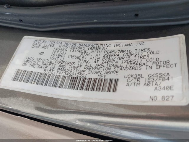 46100703 :رقم المزاد ، 5TDZT34A34S212557 vin ، 2004 Toyota Sequoia Sr5 V8 مزاد بيع