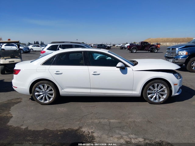 Продажа на аукционе авто 2017 Audi A4 2.0t Premium, vin: WAUGNAF47HN004350, номер лота: 46100716