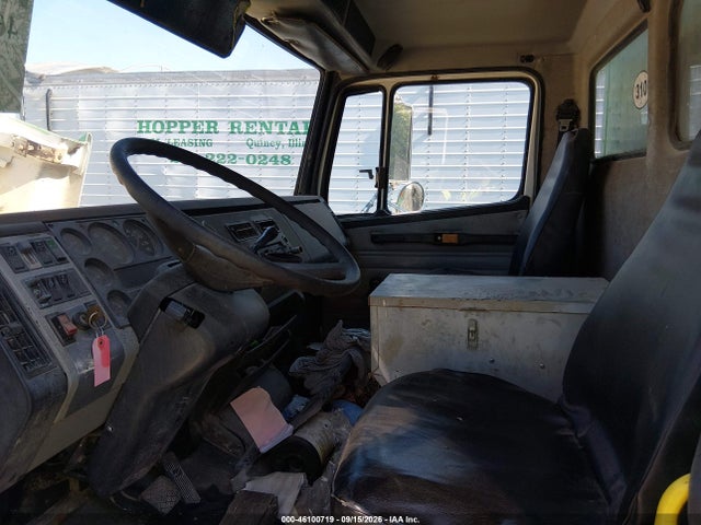 Продажа на аукционе авто 2001 Freightliner Medium Conventional Fl60, vin: 1FV3GJAC21HH10583, номер лота: 46100719