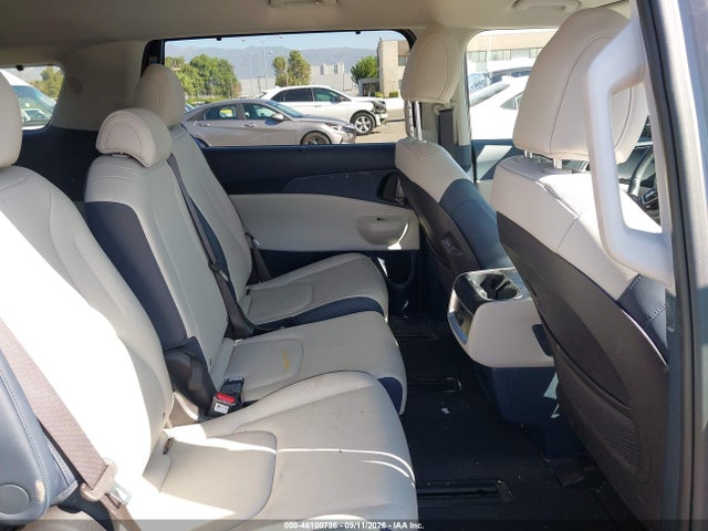 Auction sale of the 2025 Kia Carnival Mpv Ex, vin: KNDNC5K38S6526782, lot number: 46100736