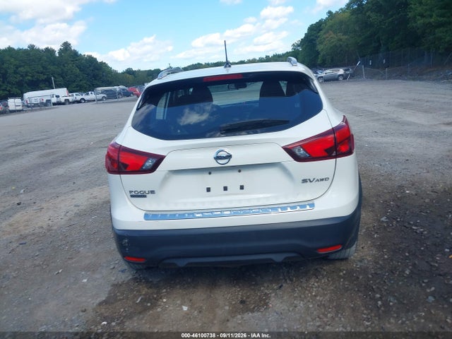 46100738 :رقم المزاد ، JN1BJ1CR1HW113277 vin ، 2017 Nissan Rogue Sport Sv مزاد بيع