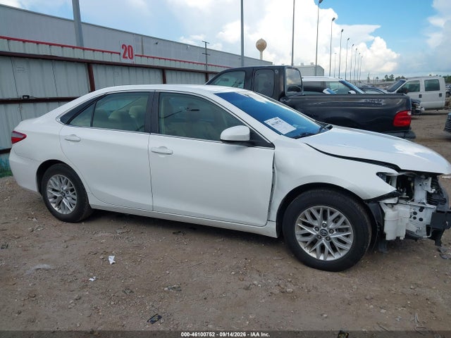 Toyota CAMRY LE 2017 4T1BF1FK3HU356125 Image 14