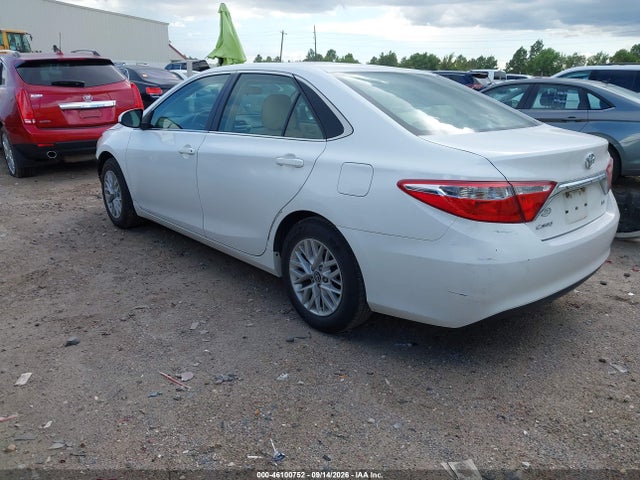 Toyota CAMRY LE 2017 4T1BF1FK3HU356125 Image 3