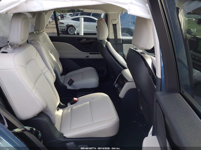5LM5J6XC4TGL06631 Lincoln Aviator Premiere