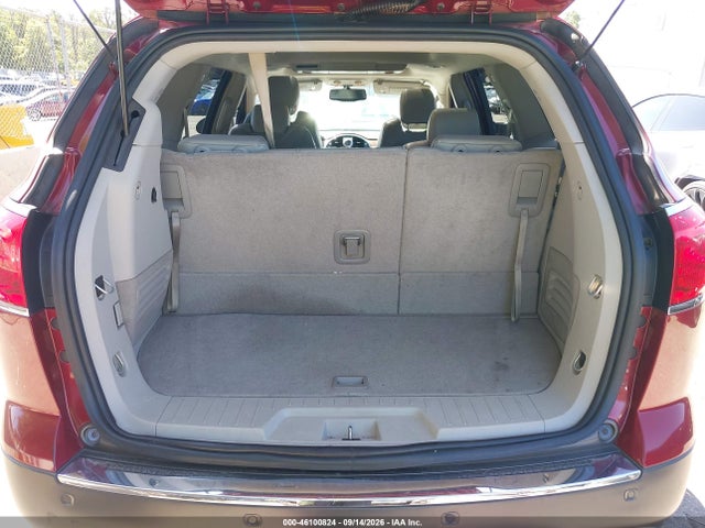46100824 :رقم المزاد ، 5GALVBED5AJ183785 vin ، 2010 Buick Enclave 1xl مزاد بيع