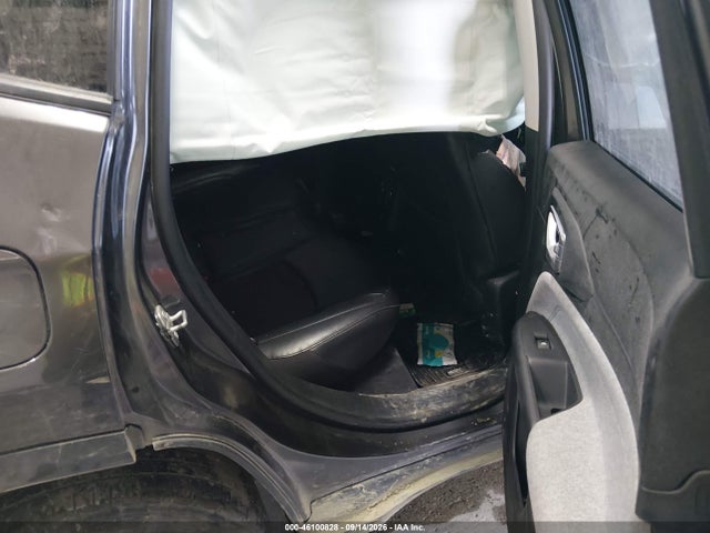 46100828 :رقم المزاد ، 3C4NJDBBXNT216599 vin ، 2022 Jeep Compass Latitude 4x4 مزاد بيع