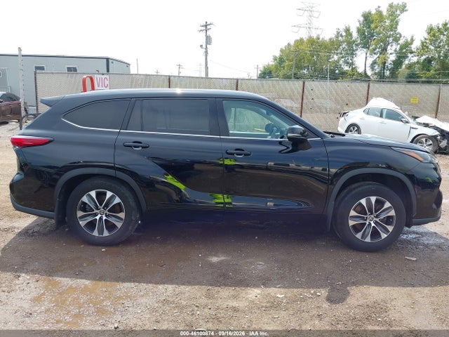 46100874 :رقم المزاد ، 5TDGZRBH4NS203568 vin ، 2022 Toyota Highlander Xle مزاد بيع