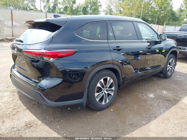 46100874 :رقم المزاد ، 5TDGZRBH4NS203568 vin ، 2022 Toyota Highlander Xle مزاد بيع