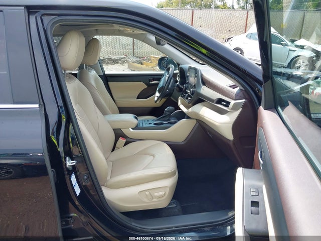 46100874 :رقم المزاد ، 5TDGZRBH4NS203568 vin ، 2022 Toyota Highlander Xle مزاد بيع