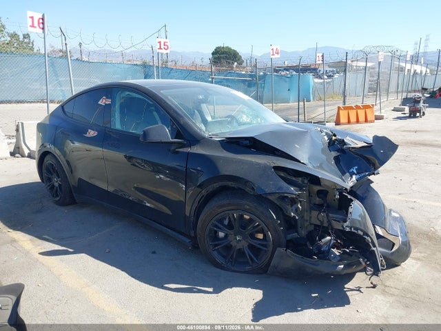 Tesla Model Y Long Range Dual Motor All-wheel Drive 2022 7SAYGAEE2NF377398 main image