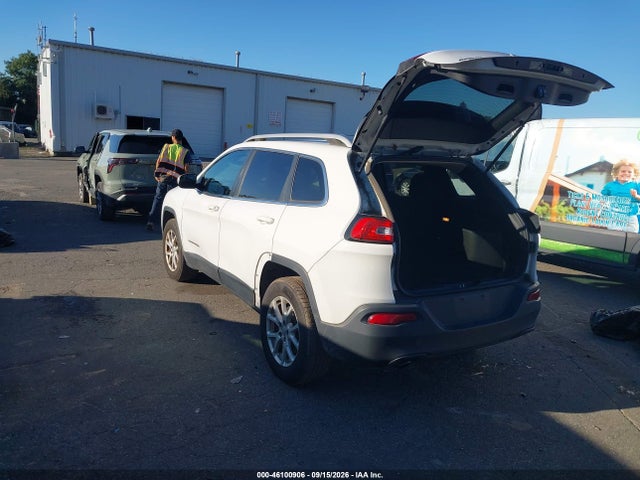 46100906 :رقم المزاد ، 1C4PJMCB9GW162877 vin ، 2016 Jeep Cherokee Latitude مزاد بيع