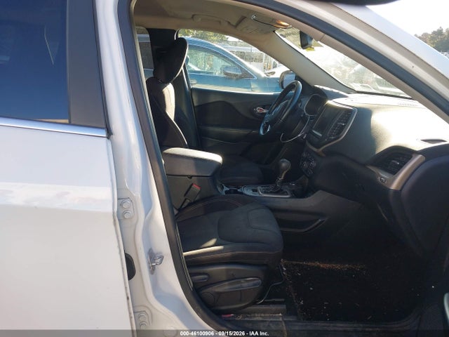 46100906 :رقم المزاد ، 1C4PJMCB9GW162877 vin ، 2016 Jeep Cherokee Latitude مزاد بيع