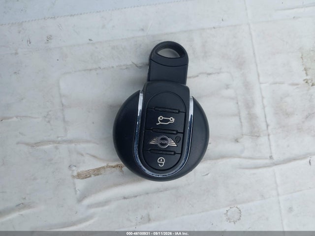 Продаж на аукціоні авто 2015 Mini Hardtop Cooper S, vin: WMWXU3C50F2B66236, номер лоту: 46100931