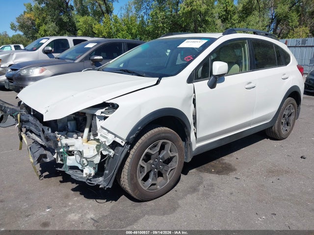 Subaru Xv Crosstrek 2.0i Premium 2014 JF2GPAVC3E8261734 Image 2