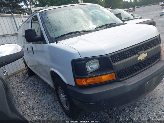 2015 Chevrolet Express 2500 Work Van მანქანა იყიდება აუქციონზე, vin: 1GCWGGCF6F1258069, აუქციონის ნომერი: 46100960