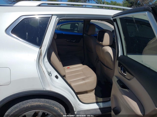 Продаж на аукціоні авто 2015 Nissan Rogue Sl, vin: 5N1AT2MV0FC825780, номер лоту: 46100967