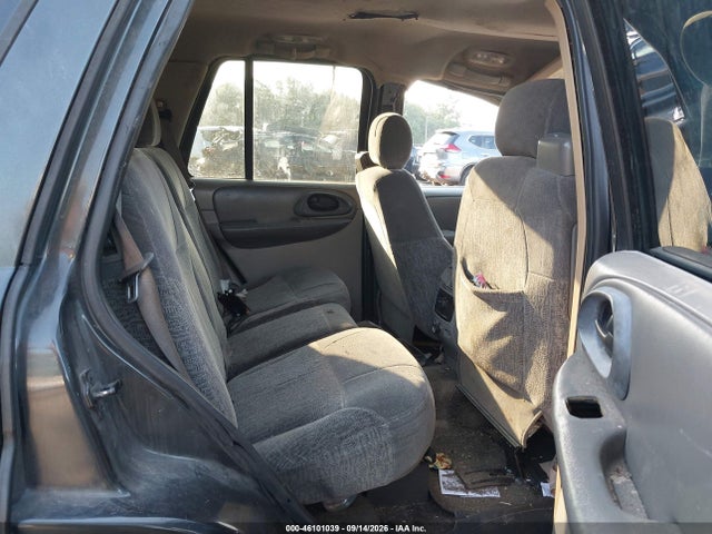 46101039 :رقم المزاد ، 1GNDT13S432324323 vin ، 2003 Chevrolet Trailblazer Ls مزاد بيع