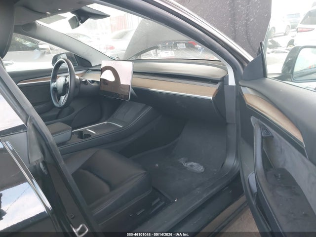 Tesla Model 3 Rear-wheel Drive 2023 5YJ3E1EA8PF464350 Image 5