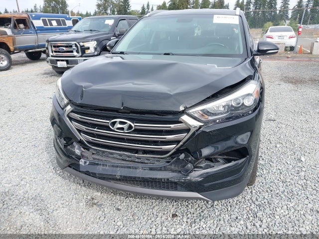 2016 Hyundai Tucson Limited მანქანა იყიდება აუქციონზე, vin: KM8J3CA24GU220981, აუქციონის ნომერი: 46101056